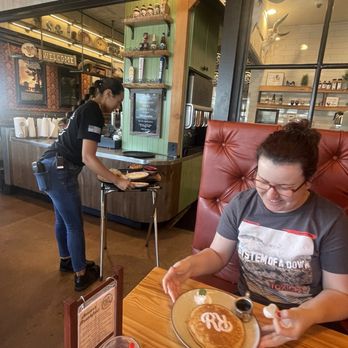 Ruby Red's BBQ - Lonnie was amazing - Barbeque Near Me - La Habra, California