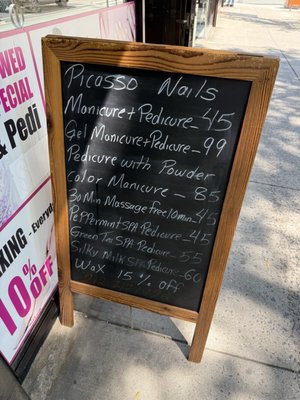 Picasso Nail by null