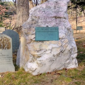 Sleepy Hollow Cemetery - Funeral Services & Cemeteries Near Me - Concord, Massachusetts