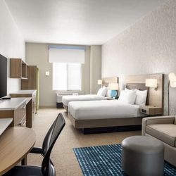 Home2 Suites by Hilton at the Dunes on Monterey Bay - Guest room