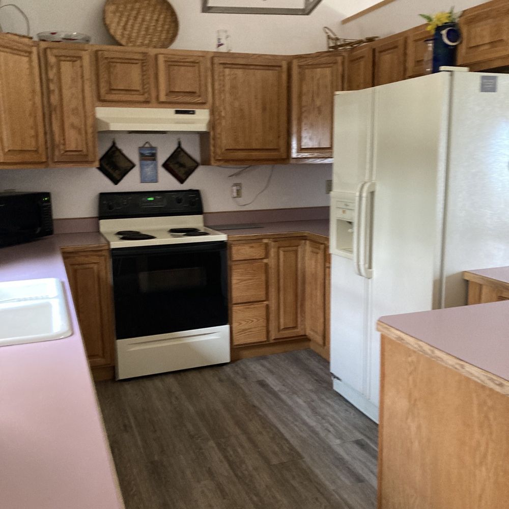Denali Lakeview Inn - Hotels Near Me - Healy, Alaska Denali Lakeview Inn - Hotels Near Me - Healy, Alaska