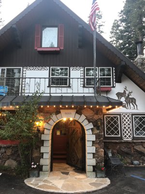 Swiss Lakewood Restaurant & Lodge - 18 Photos & 46 Reviews - Hotels