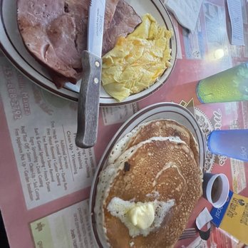 Marcia's Silver Spoon Cafe - Breakfast & Brunch Near Me - Tacoma, Washington Marcia's Silver Spoon Cafe - Breakfast & Brunch Near Me - Tacoma, Washington