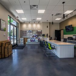 Space Shop Self Storage - Plant City