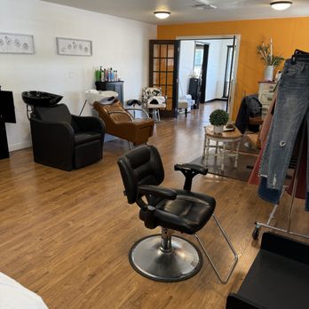 Salon 452 - Hair Salons Near Me - Fruitland, Idaho Salon 452 - Hair Salons Near Me - Fruitland, Idaho