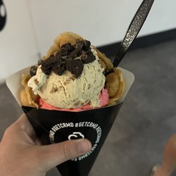 CRMD - Puffle cone with fruity pebbles and cookie budder ice cream