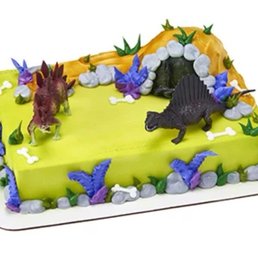 Picture of dinosaur cake from their catalog