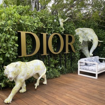Dior Cafe - Dior outdoor patio! - Coffee & Tea Near Me - Miami, Florida Dior Cafe - Dior outdoor patio! - Coffee & Tea Near Me - Miami, Florida