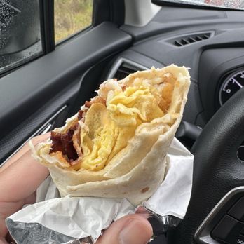 The Atom Bistro and Coffee Bar - Atom Burrito - Coffee & Tea Near Me - Glide, Oregon