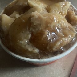 Caramel apple cobbler