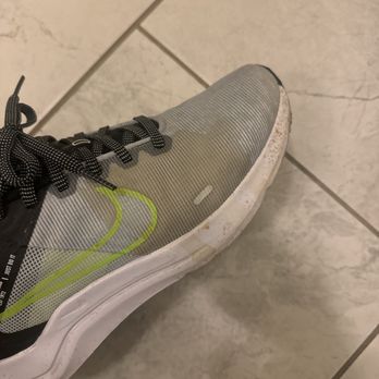 3 Food Street - This is a picture of the shoes I was wearing - Pakistani Near Me - Mississauga, Ontario 3 Food Street - This is a picture of the shoes I was wearing - Pakistani Near Me - Mississauga, Ontario
