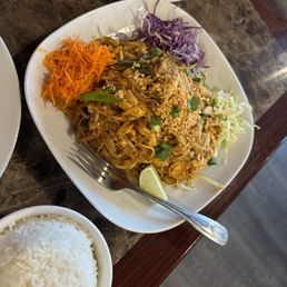 Chicken pad Thai Chicken pad Thai