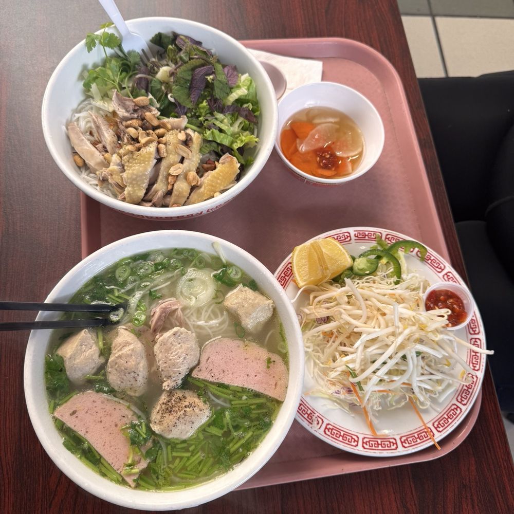 Pho Ga Hung - Chicken Bun (top bowl) and Pork Pho with fixings. (bottom bowl) - Vietnamese Near Me - San Jose, California Pho Ga Hung - Chicken Bun (top bowl) and Pork Pho with fixings. (bottom bowl) - Vietnamese Near Me - San Jose, California