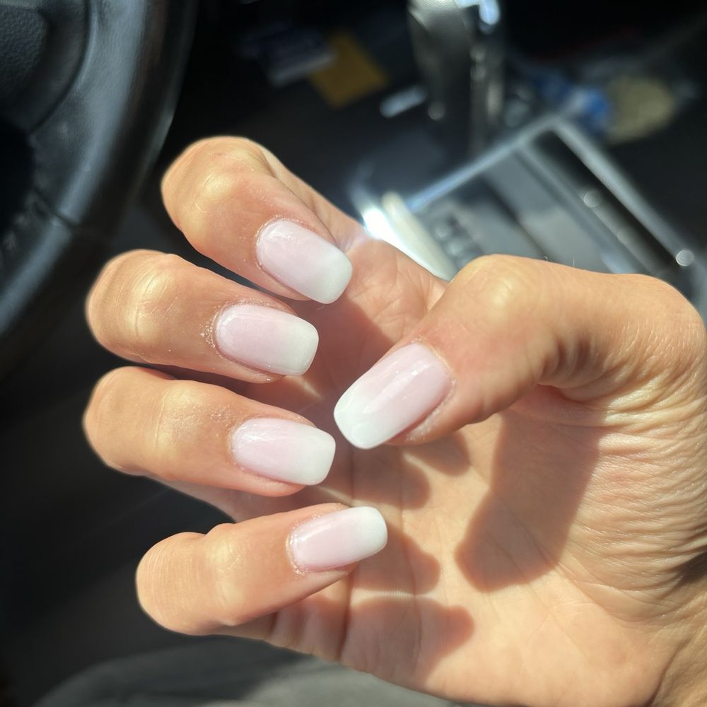 D Nails - Nail Salons Near Me - Prospect, Kentucky