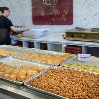 Crown Pastries - Bakeries Near Me - Toronto, Ontario