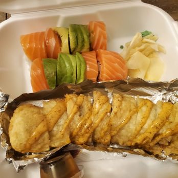 Kiku Sushi - Baked roll with raw roll - Japanese Near Me - Monrovia, California