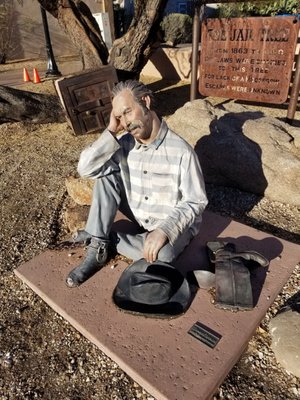 The Jail Tree by null