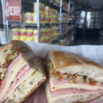 Di Abruzzo - Muffuletta - Personal Chefs Near Me