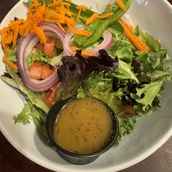 The Ugly Oyster - Side garden salad - Irish Near Me - Reading, Pennsylvania