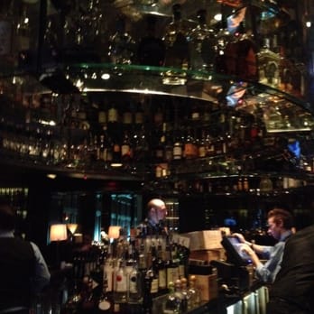 Del Frisco's Double Eagle Steakhouse - The bar - Seafood Near Me - Boston, Massachusetts Del Frisco's Double Eagle Steakhouse - The bar - Seafood Near Me - Boston, Massachusetts