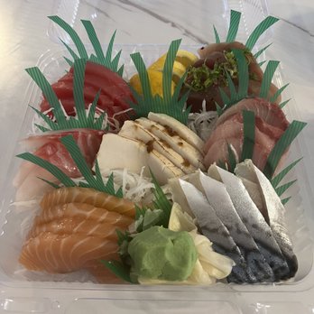 Mijouri Sushi Bune - 28 Pieces Sashimi XL! It's still my favorite item here! - Sushi Bars Near Me - San Bruno, California Mijouri Sushi Bune - 28 Pieces Sashimi XL! It's still my favorite item here! - Sushi Bars Near Me - San Bruno, California