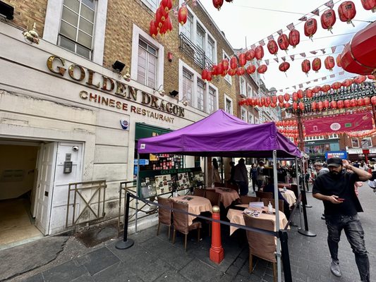 Golden Dragon (Chinatown) by null