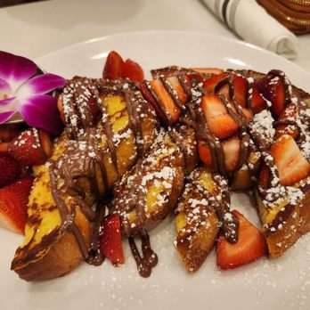 SweetDiner - Nutella French Toast - Diners Near Me - Milwaukee, Wisconsin