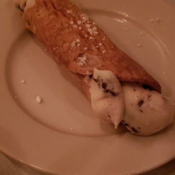 Il Fiore Ristorante - Cannoli - Italian Near Me - Collingswood, New Jersey Il Fiore Ristorante - Cannoli - Italian Near Me - Collingswood, New Jersey