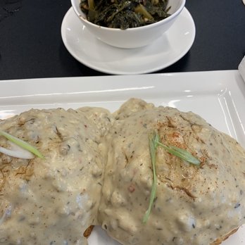 Seasons By 10/Fold - Biscuits and gravy and collard greens - Breakfast & Brunch Near Me - Myrtle Beach, South Carolina Seasons By 10/Fold - Biscuits and gravy and collard greens - Breakfast & Brunch Near Me - Myrtle Beach, South Carolina