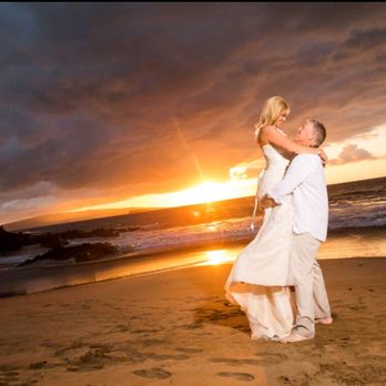 Makena Weddings - Wedding Planning Near Me - Kihei, Hawaii Makena Weddings - Wedding Planning Near Me - Kihei, Hawaii