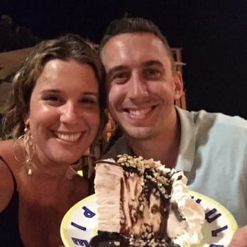 Kimo's Maui - Hula Pie! - Seafood Near Me - Lahaina, Hawaii