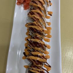 China Star Restaurant Express & Buffet - out of control roll(new suahi item)