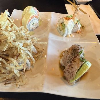 Higo Sushi Peruvian Fusion - 4 in 1 roll - Sushi Bars Near Me - La Habra, California