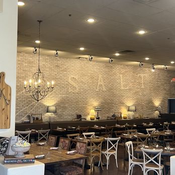 Honey Salt - Inside seating - New American Near Me - Las Vegas, Nevada