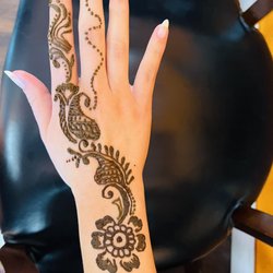 Glory Threading - Henna tattoo