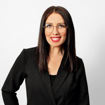Penny Stackhouse - Engel & Völkers Barrie - Real Estate Agents Near Me - Barrie, Ontario Penny Stackhouse - Engel & Völkers Barrie - Real Estate Agents Near Me - Barrie, Ontario