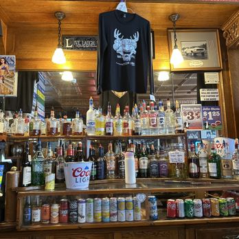 Neumanns Bar - Bar - Bars Near Me - North Saint Paul, Minnesota Neumanns Bar - Bar - Bars Near Me - North Saint Paul, Minnesota