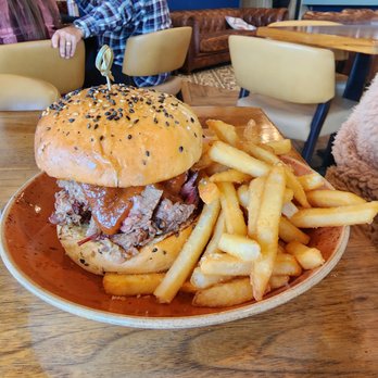 Heritage Beer - Chopped brisket - Breweries Near Me - Oceanside, California