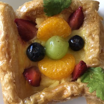 Liliha Bakery - Pastry puff custard with fruits "I'm not sure what the bakery calls it." - Bakeries Near Me - Honolulu, Hawaii
