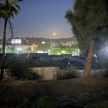 Barnsdall Art Park - Parks Near Me - Los Angeles, California