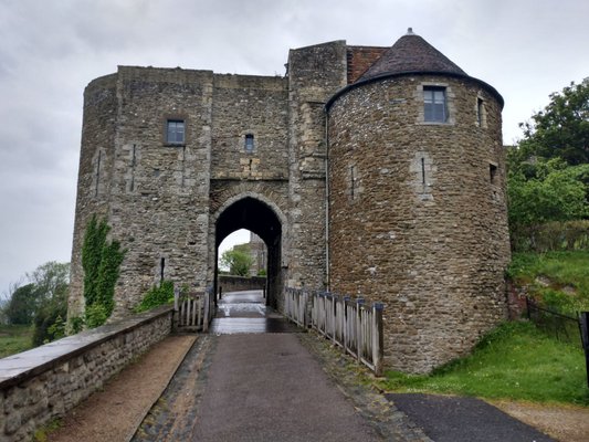 Dover Castle by null