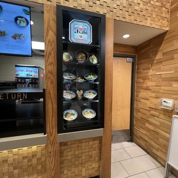 Taiga Ramen - Stall front - Ramen Near Me - Honolulu, Hawaii Taiga Ramen - Stall front - Ramen Near Me - Honolulu, Hawaii