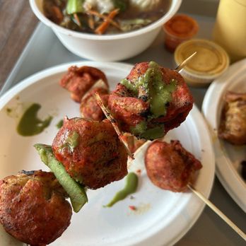 Momo Crave - Tandoori Momo - Himalayan/Nepalese Near Me - Woodside, New York Momo Crave - Tandoori Momo - Himalayan/Nepalese Near Me - Woodside, New York
