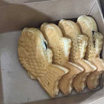 Nummy Yummy - Custard filling - Desserts Near Me - Fresno, California Nummy Yummy - Custard filling - Desserts Near Me - Fresno, California