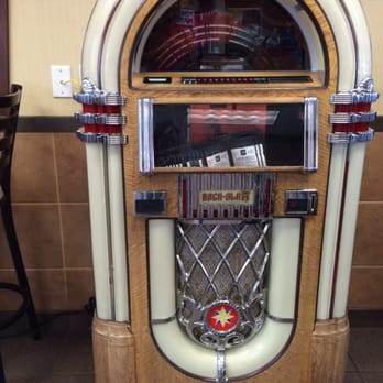 McDonald's - Jukebox-2015 - Fast Food Near Me - Belleview, Florida