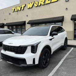Tint World - Xpel XR Plus with full chrome delete and powder coated wheels