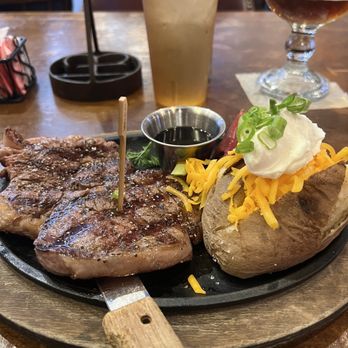 H3 Ranch - Steakhouses Near Me - Fort Worth, Texas H3 Ranch - Steakhouses Near Me - Fort Worth, Texas
