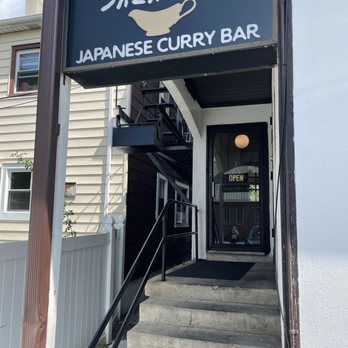 Sazanami - Entrance in the back - Sushi Bars Near Me - Fort Lee, New Jersey