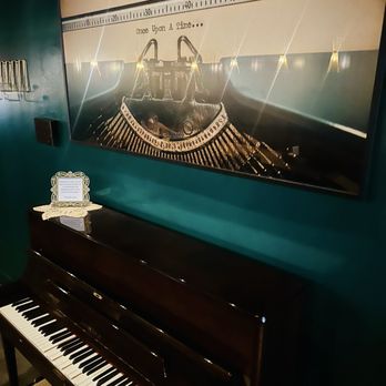 Wax Poetic - The piano! - Wine Bars Near Me - Burbank, California