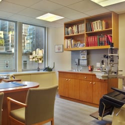 Vitreous Retina Macula Consultants of New York - Physician Consult Room